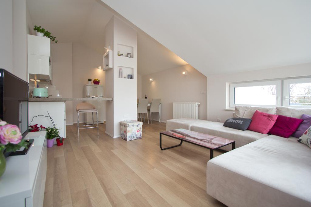 Apartman Adria *